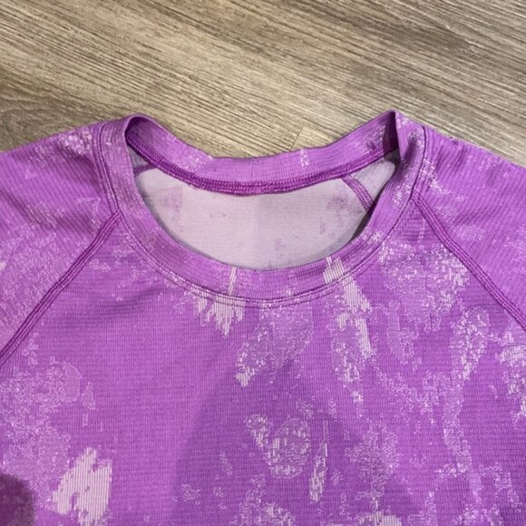 Lululemon Swiftly Tech Short Sleeve Shirt 2.0 EUC - Picture 3 of 8